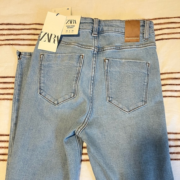 Zara high rise skinny jeans - Picture 3 of 4